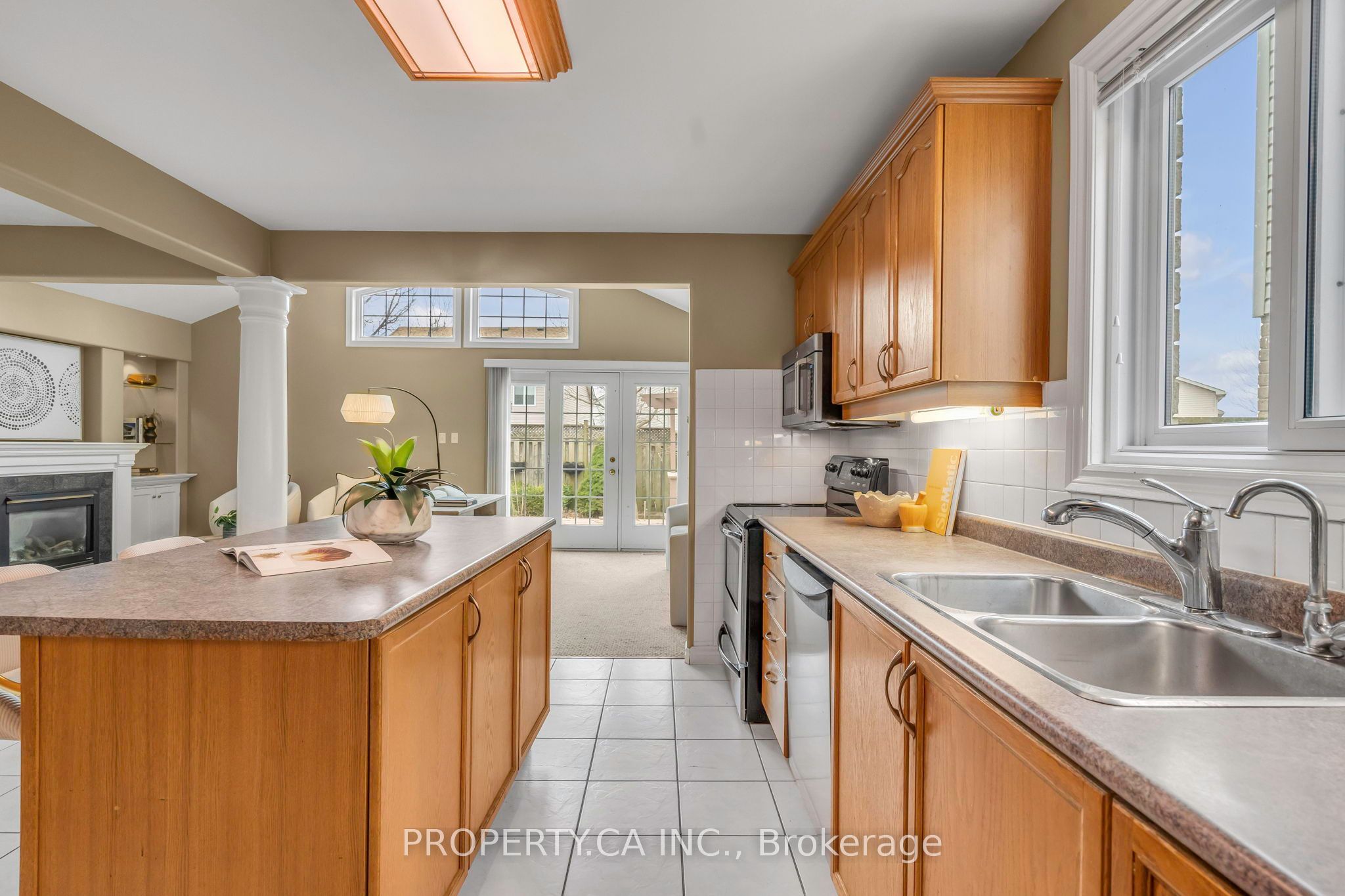 294 Huck Crescent