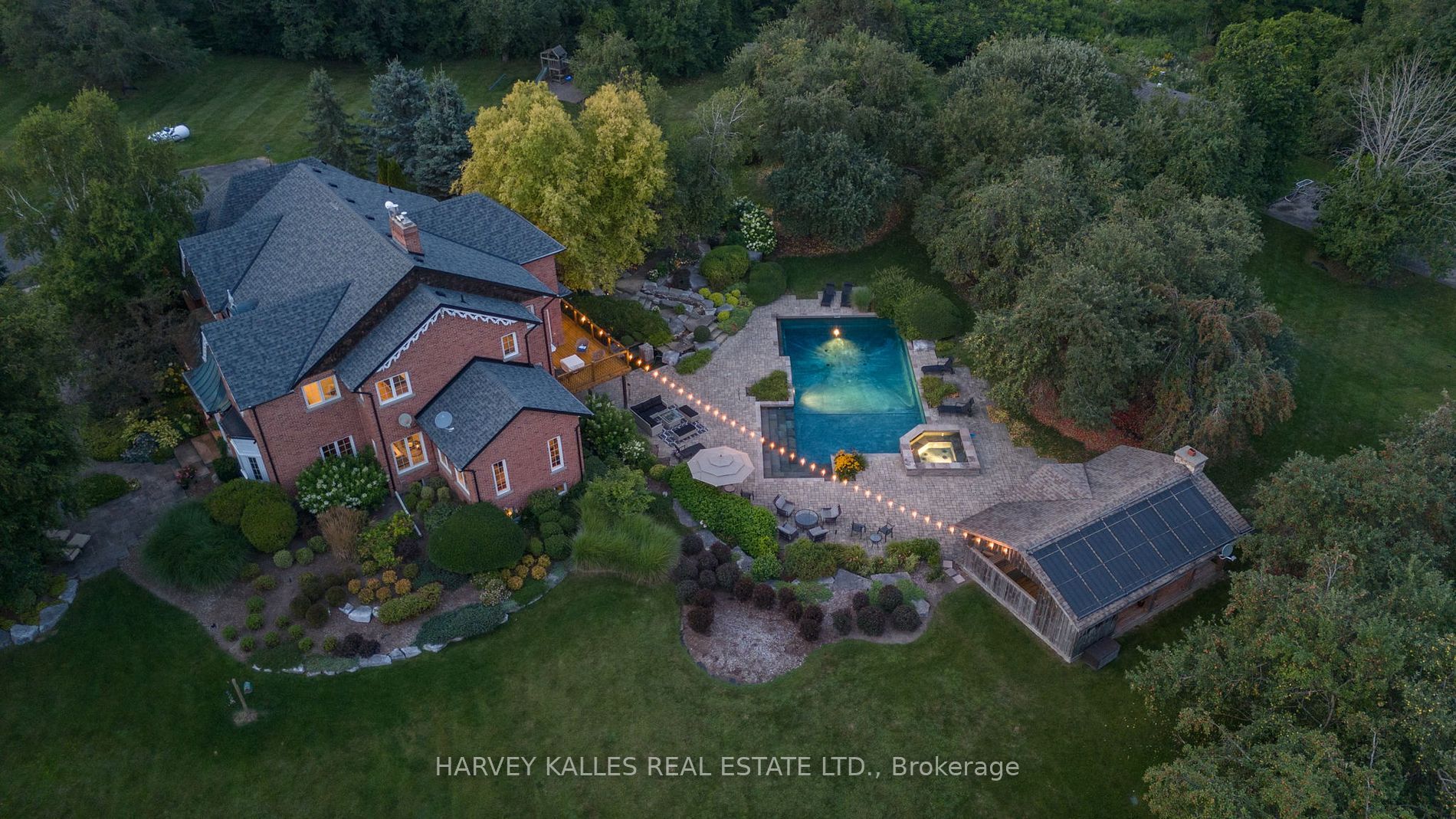 3 Rutland Hill Court