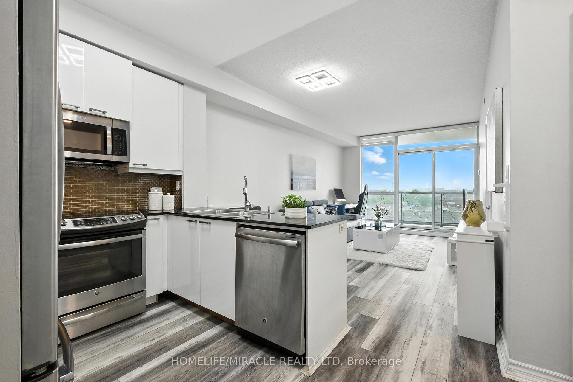 1 Bedroom Condo at 1328 Birchmount, Toronto For sale