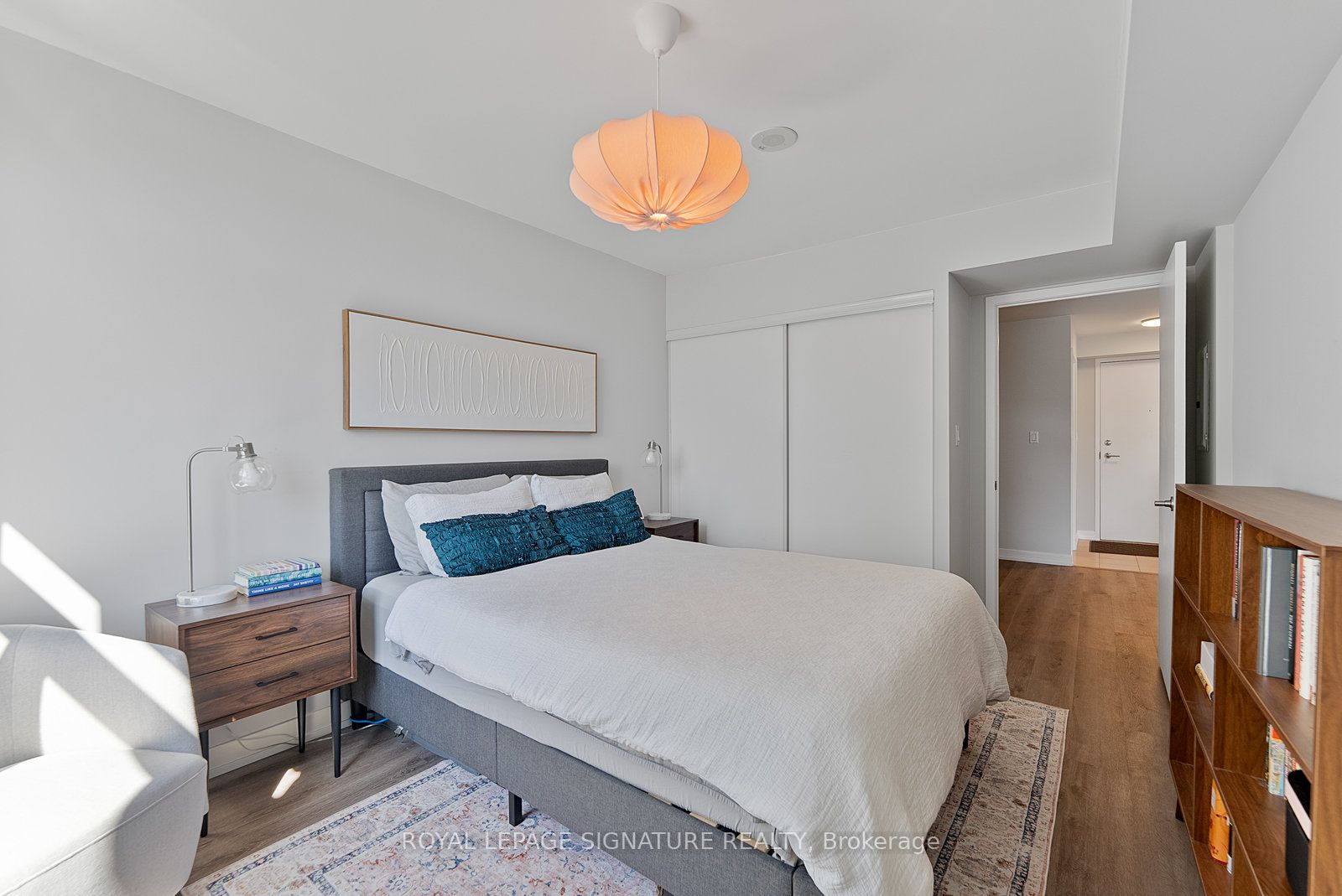 816 Lansdowne Avenue, #410