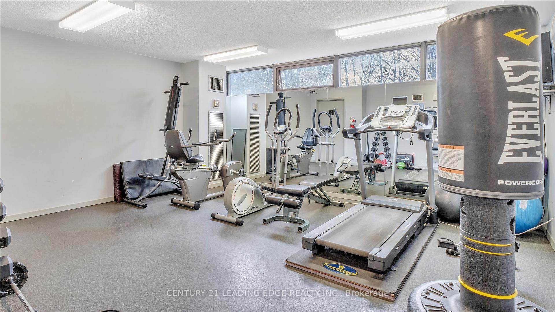 2 Bedrooms Condo at 80 Antibes, Toronto For sale