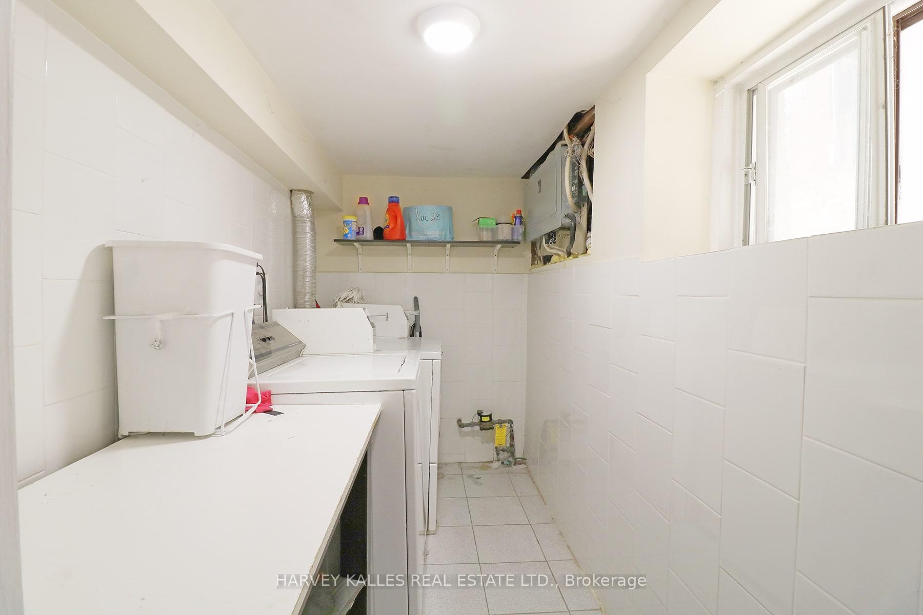 107 Concord Avenue B1