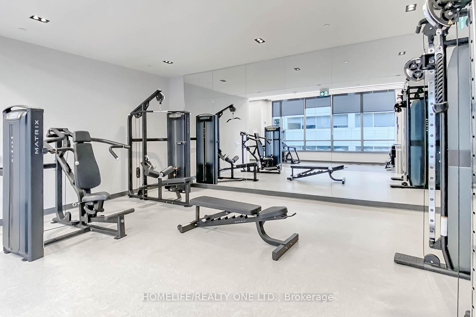 1 Bedroom Condo at 108 Peter, Toronto For sale