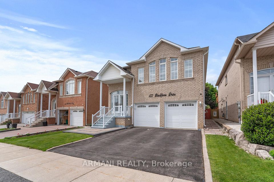 133 Blackthorn Drive, Vaughan, ON L6A 3N2