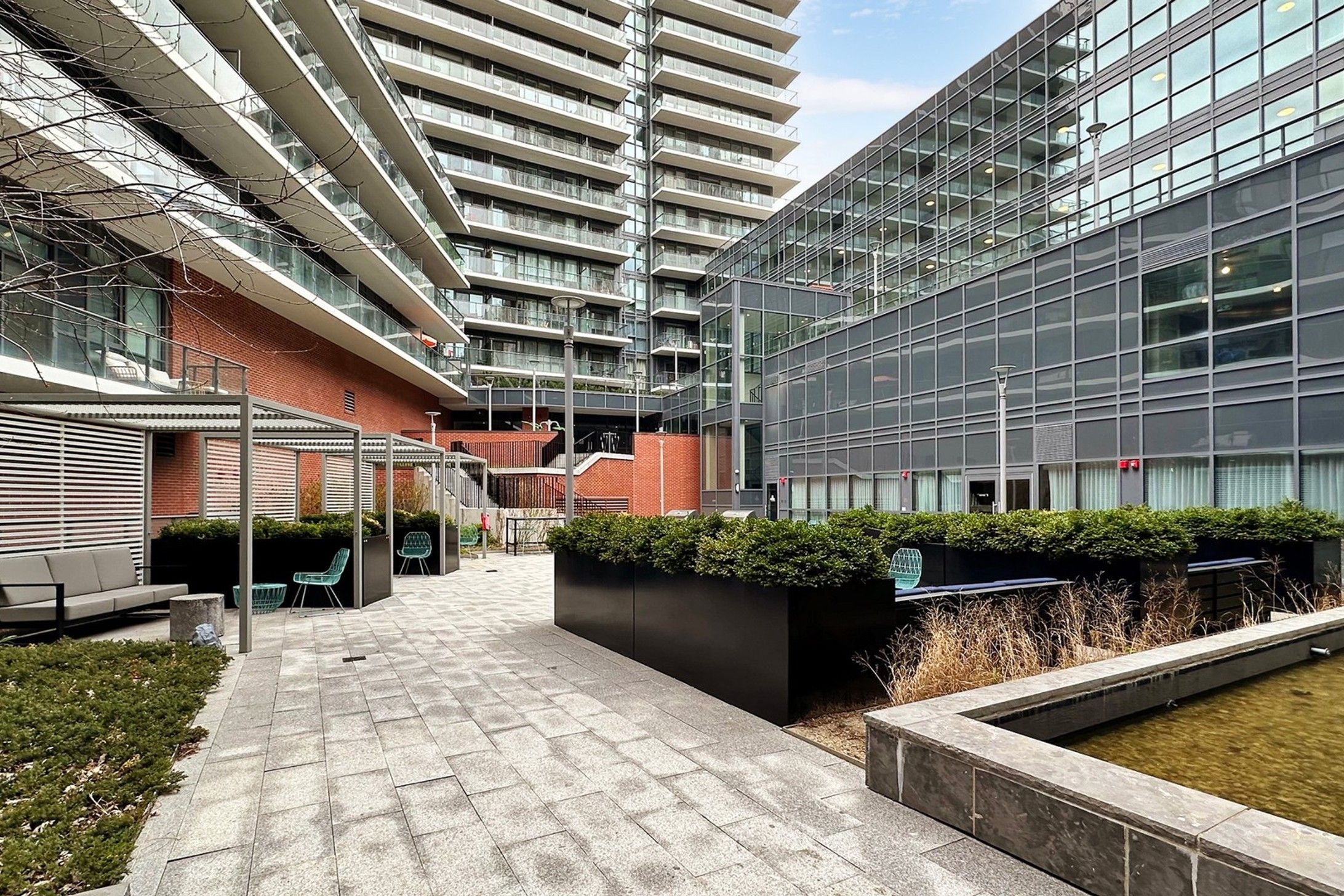 38 Iannuzzi Street 721