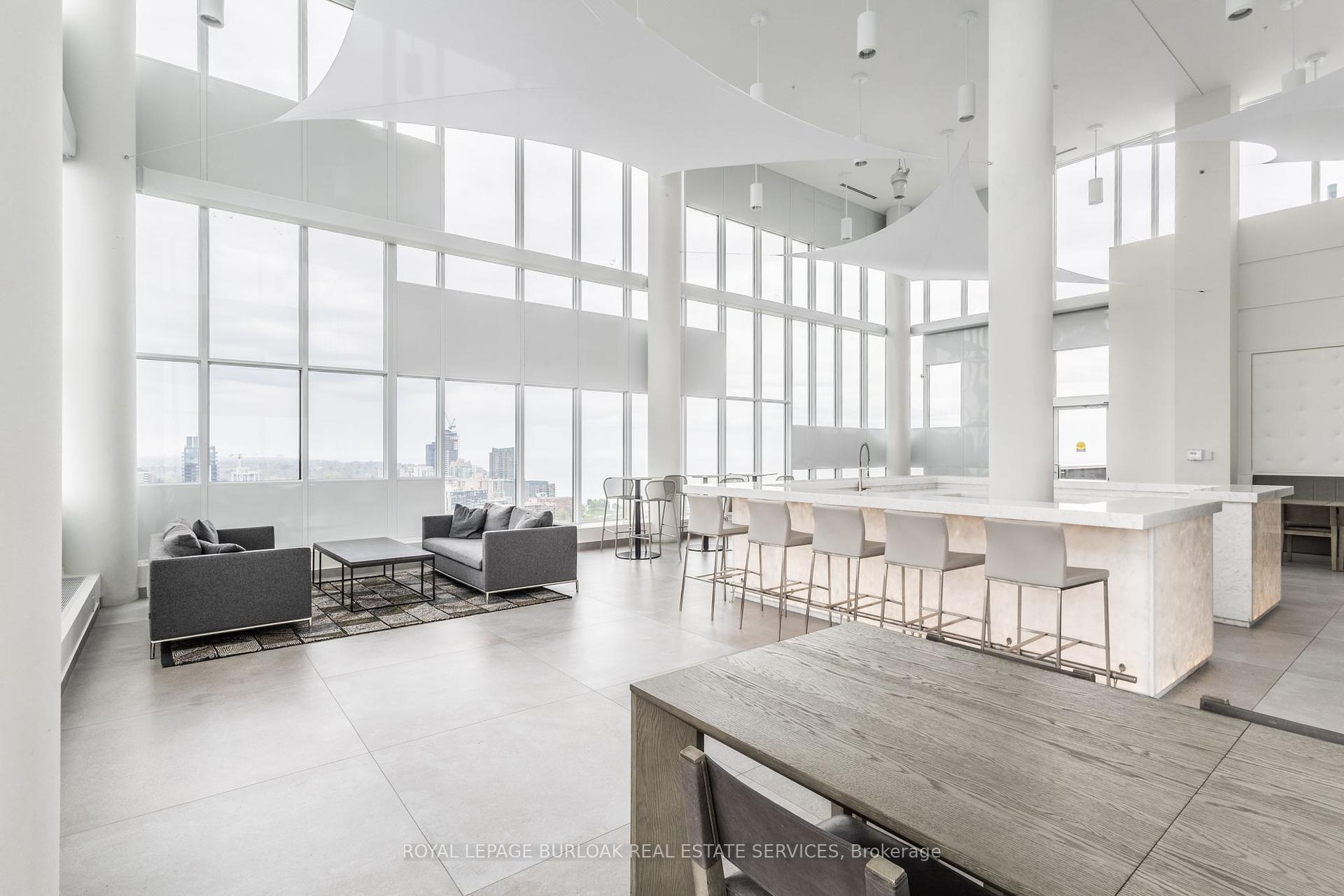 1 Bedroom Condo at 500 Brock, Burlington For sale