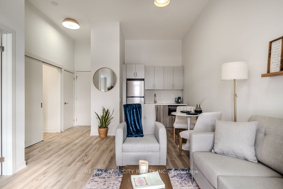 #208 - 152 North Park Street ; MLS ID: X12010964