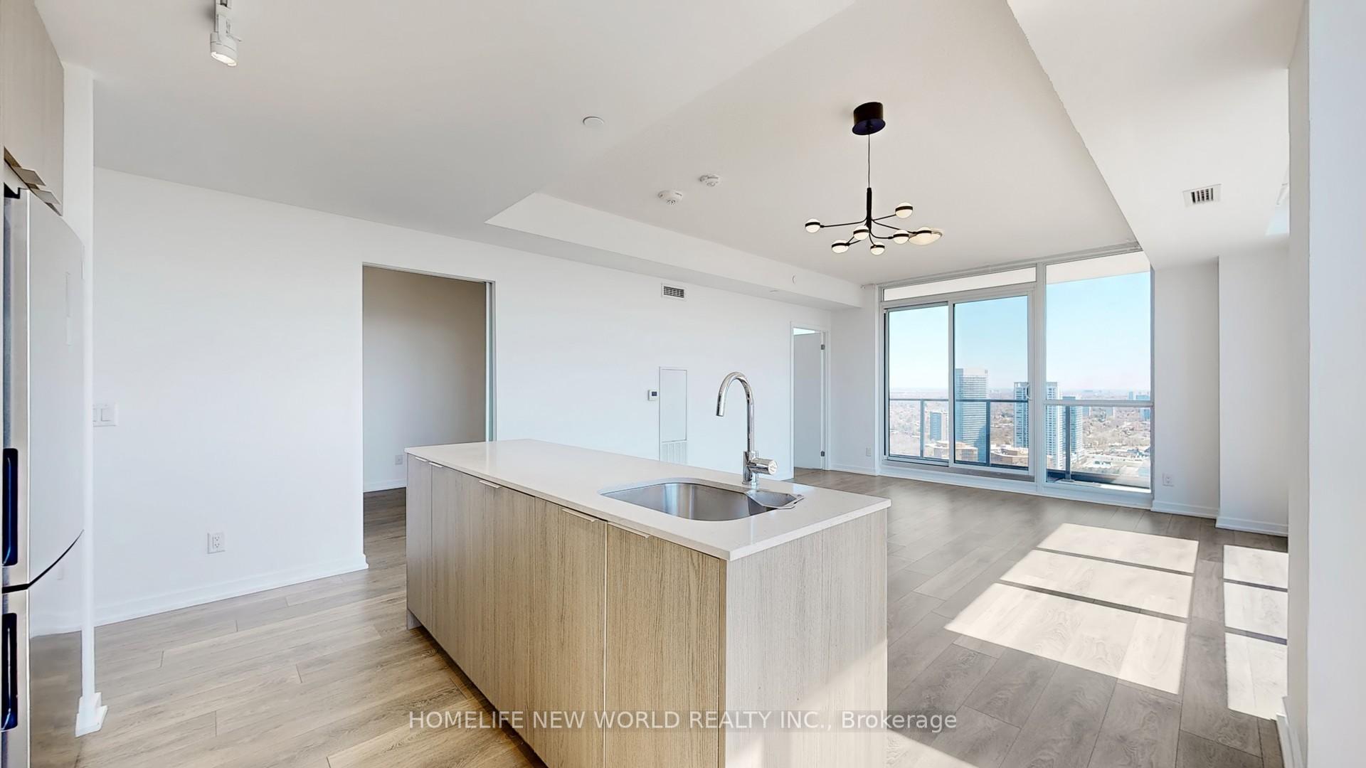 3 Bedrooms Condo at 32 Forest Manor, Toronto For sale