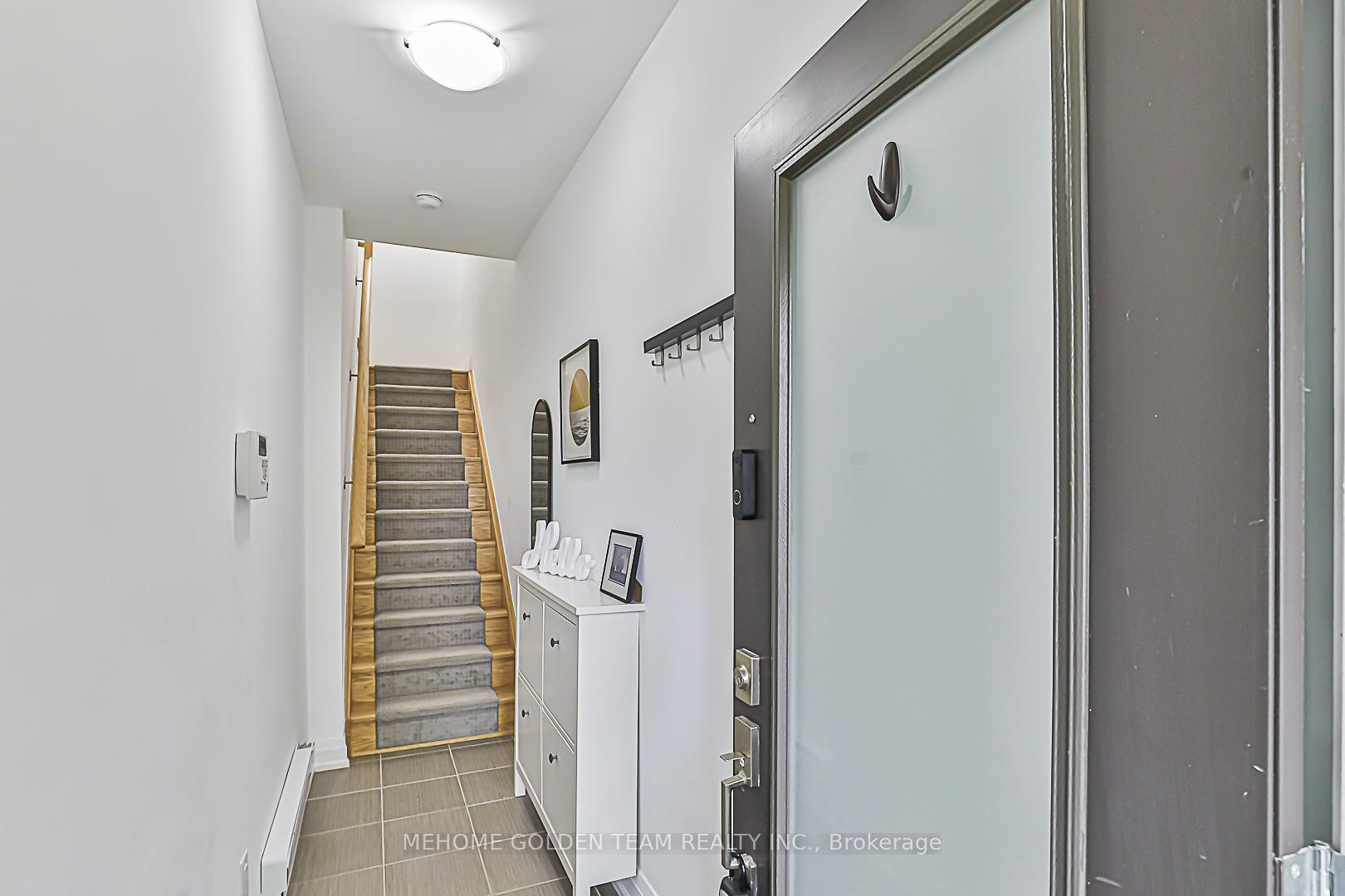 1 Bedroom Condo at 23 Eldora, Toronto For sale