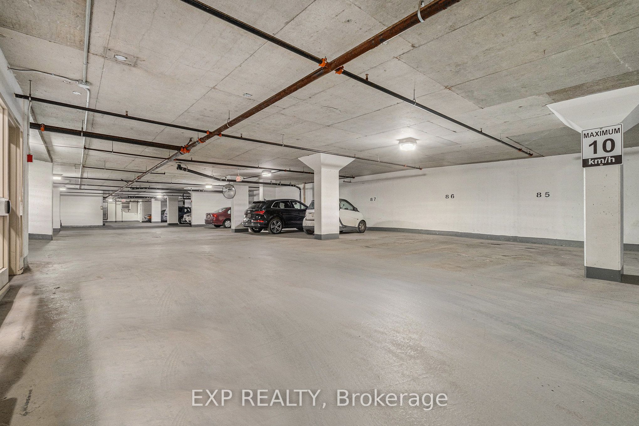 101 Richmond Road, #406