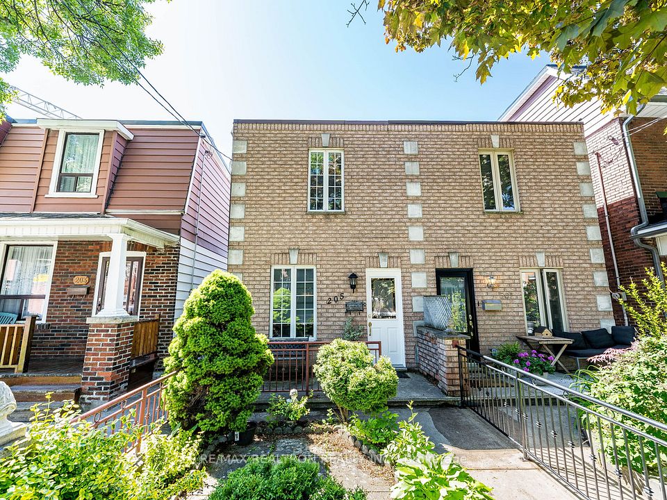 205 Wallace