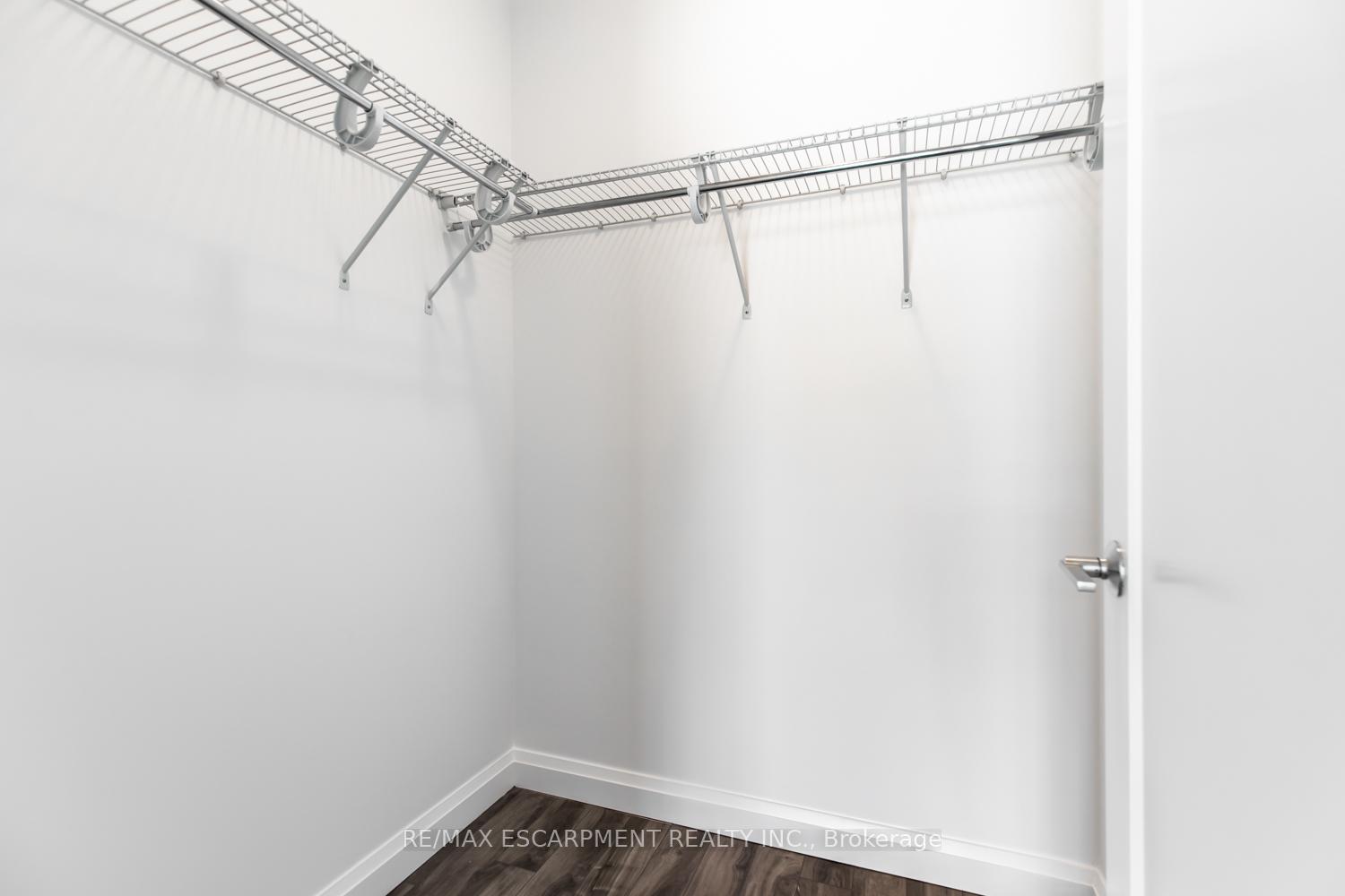 1 Bedroom Condo at 112 King,  Hamilton For sale