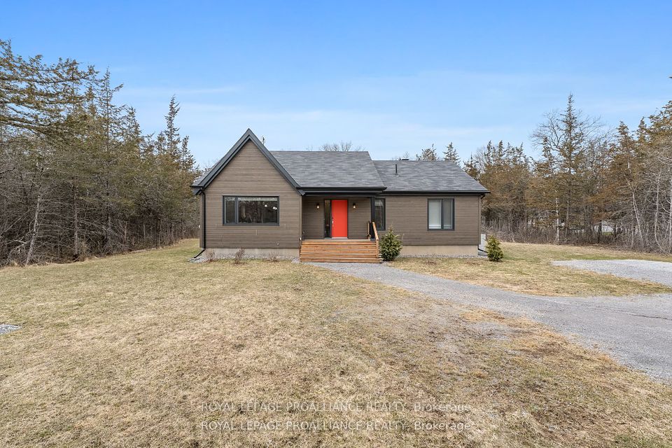 228 Meyers Island