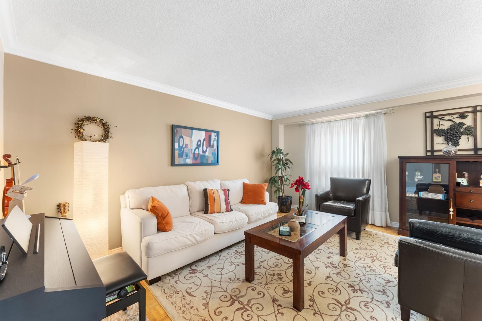 130 Pentland Crescent