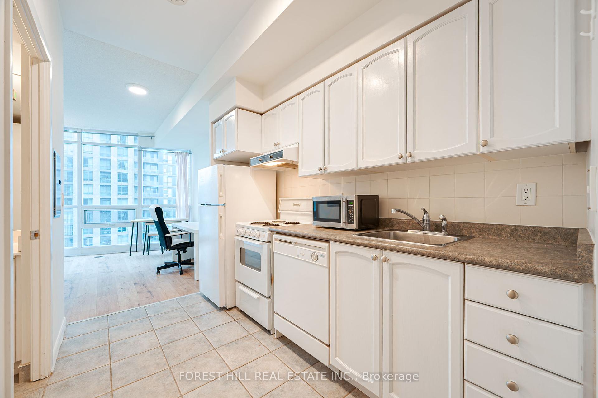Condo at 219 Fort York, Toronto For sale
