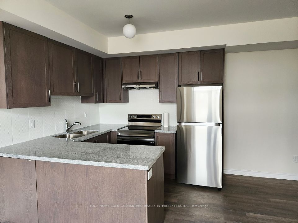 #702 - 60 Halliford Place, Brampton, ON L6P 4R1