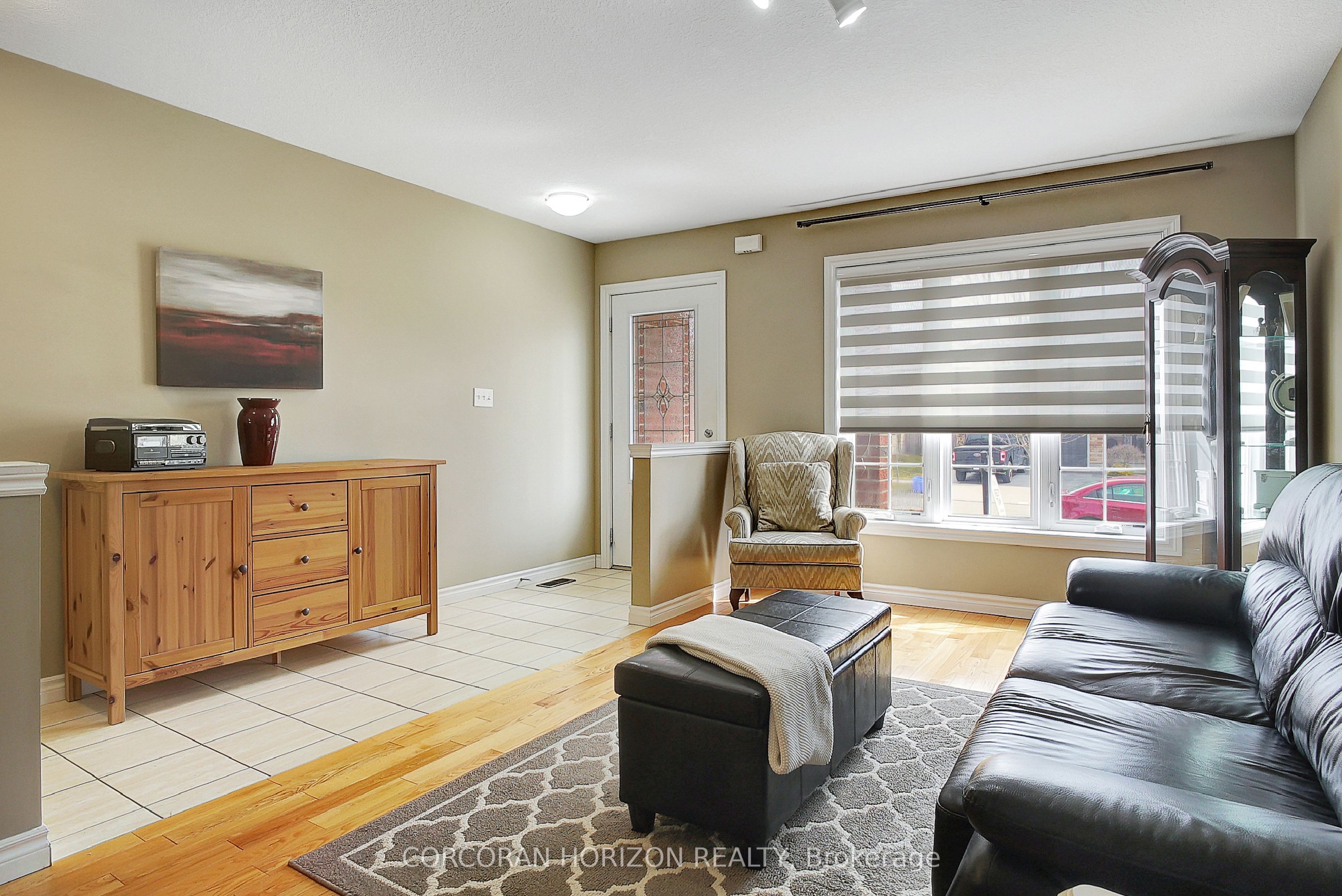 27 Broadoaks Drive, Cambridge, ON N1T 2C3