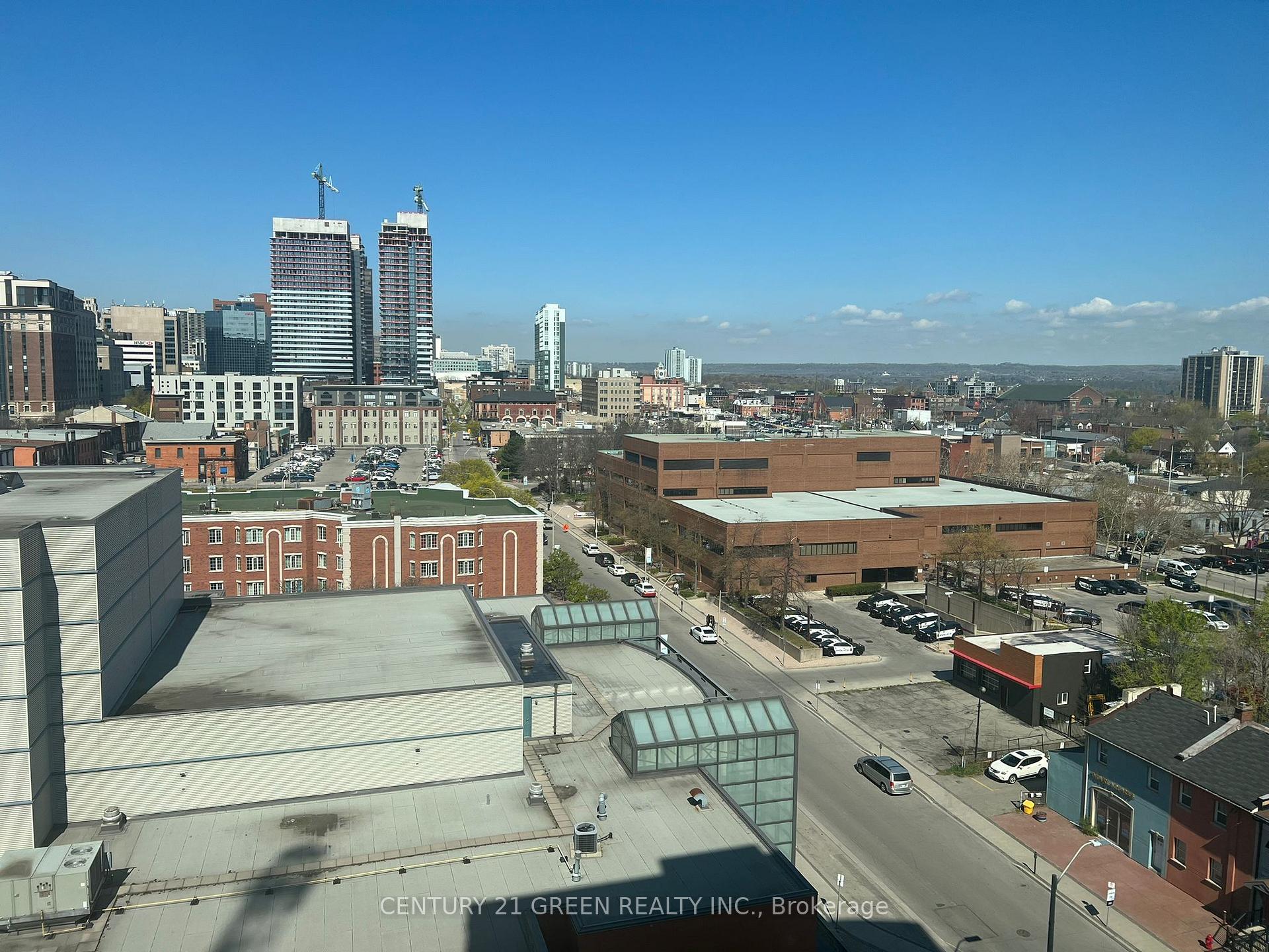 2 Bedrooms Condo at 212 King WIlliam,  Hamilton For sale