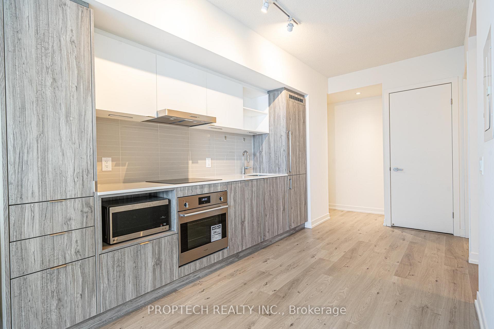 2 Bedrooms Condo at 138 Downes, Toronto For sale
