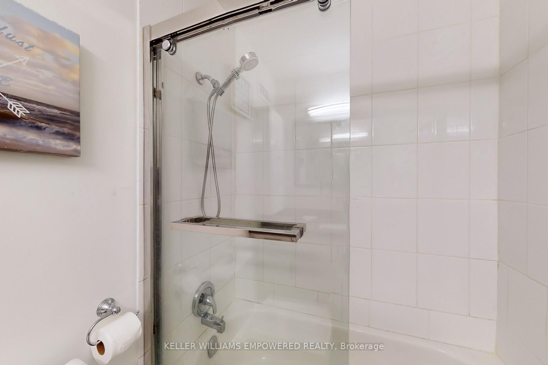2 Bedrooms Condo at 4060 Lawrence, Toronto For sale