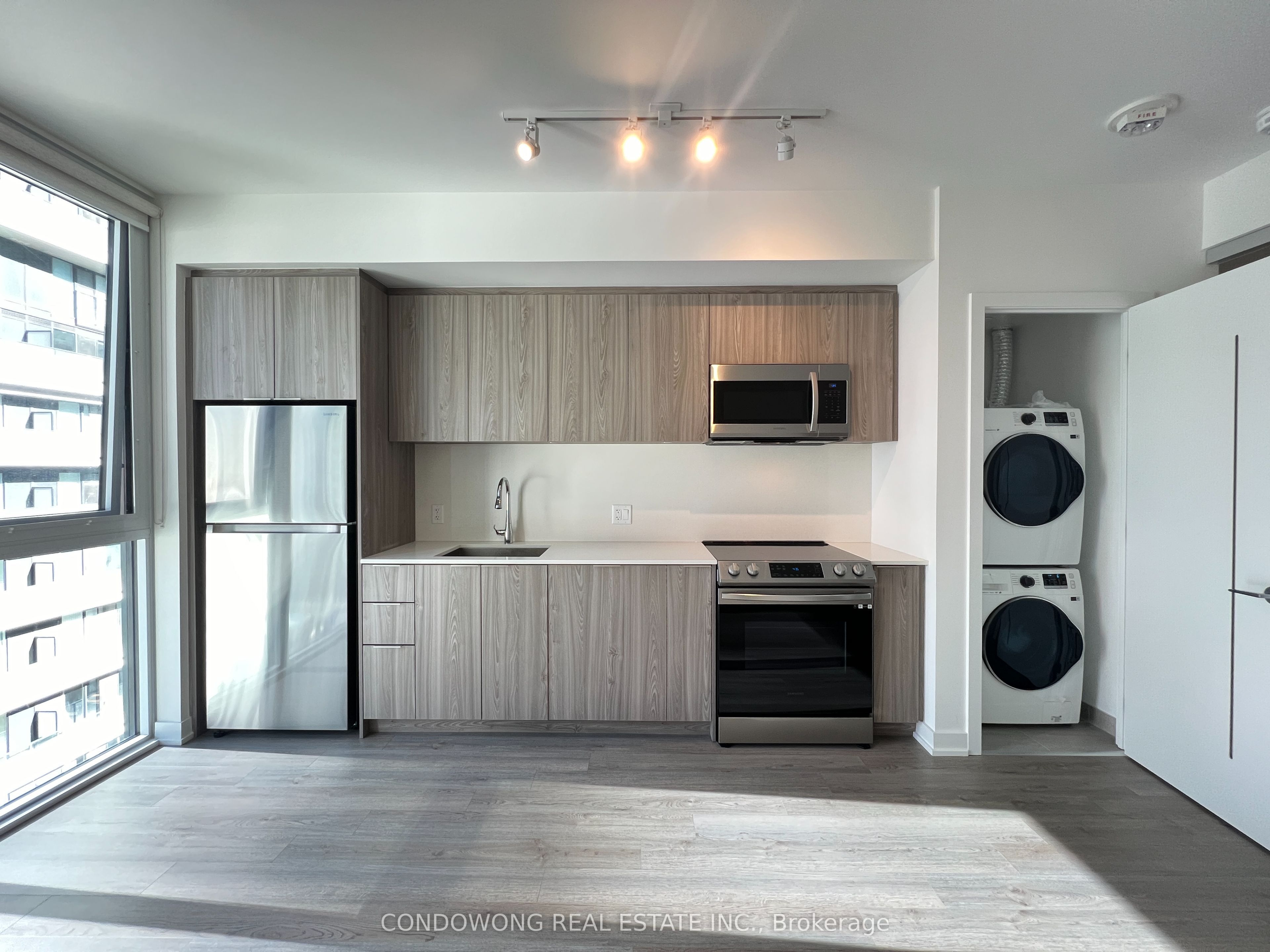 357 King Street W, #2205