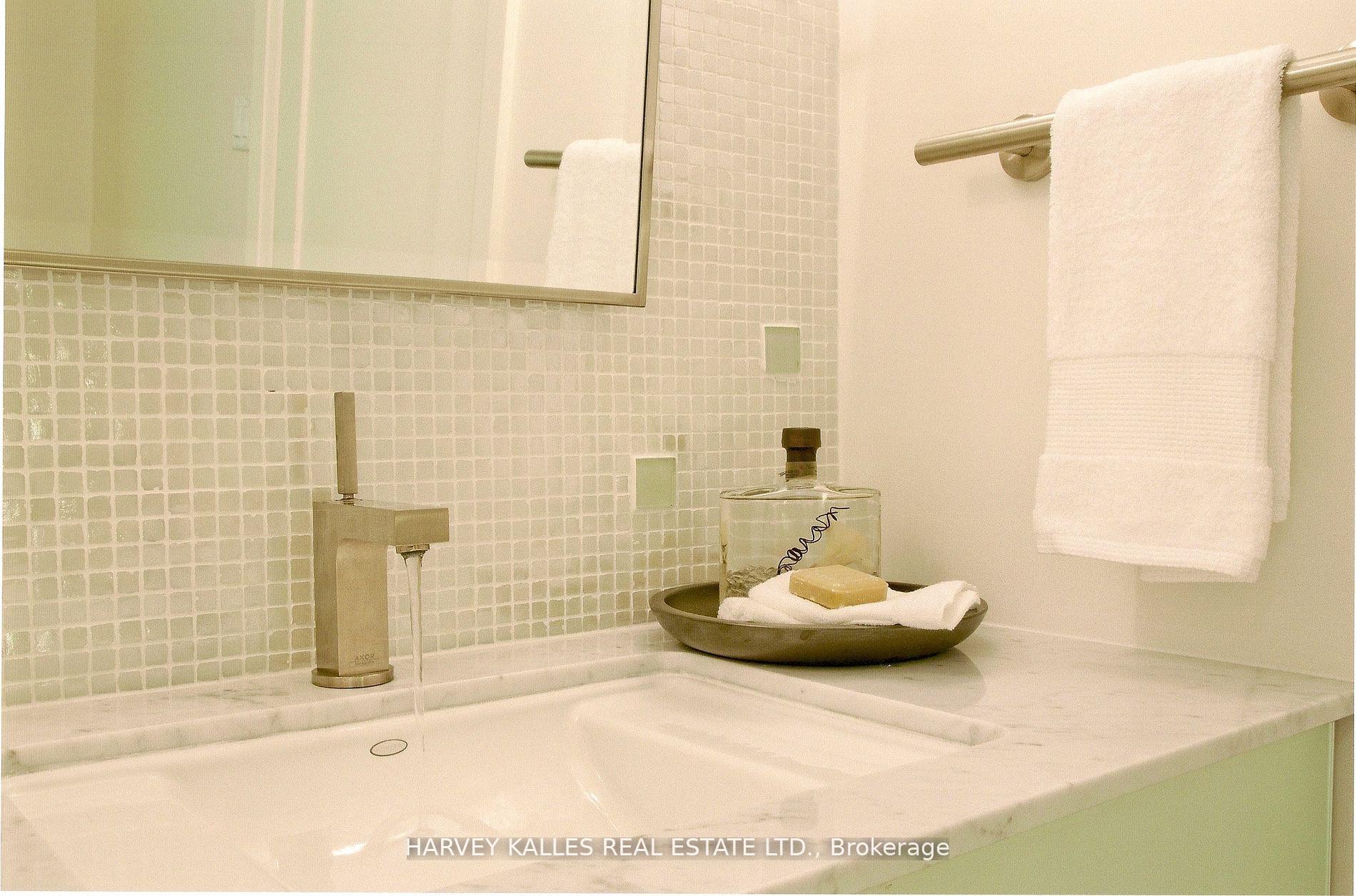 3 Bedrooms Condo at 447 Walmer, Toronto For sale