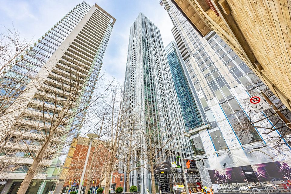 1 Yorkville