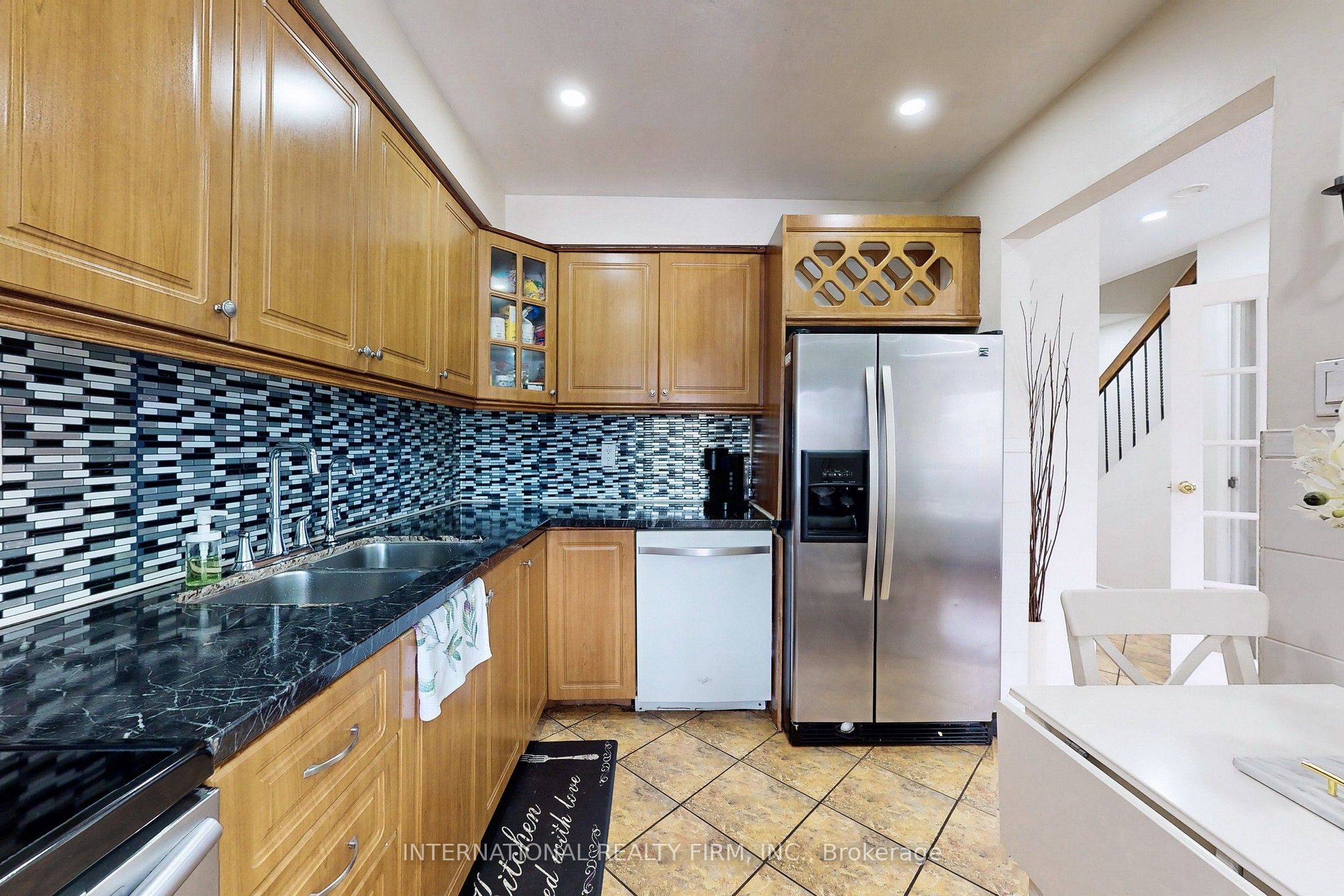 60 Hanson Road, #62