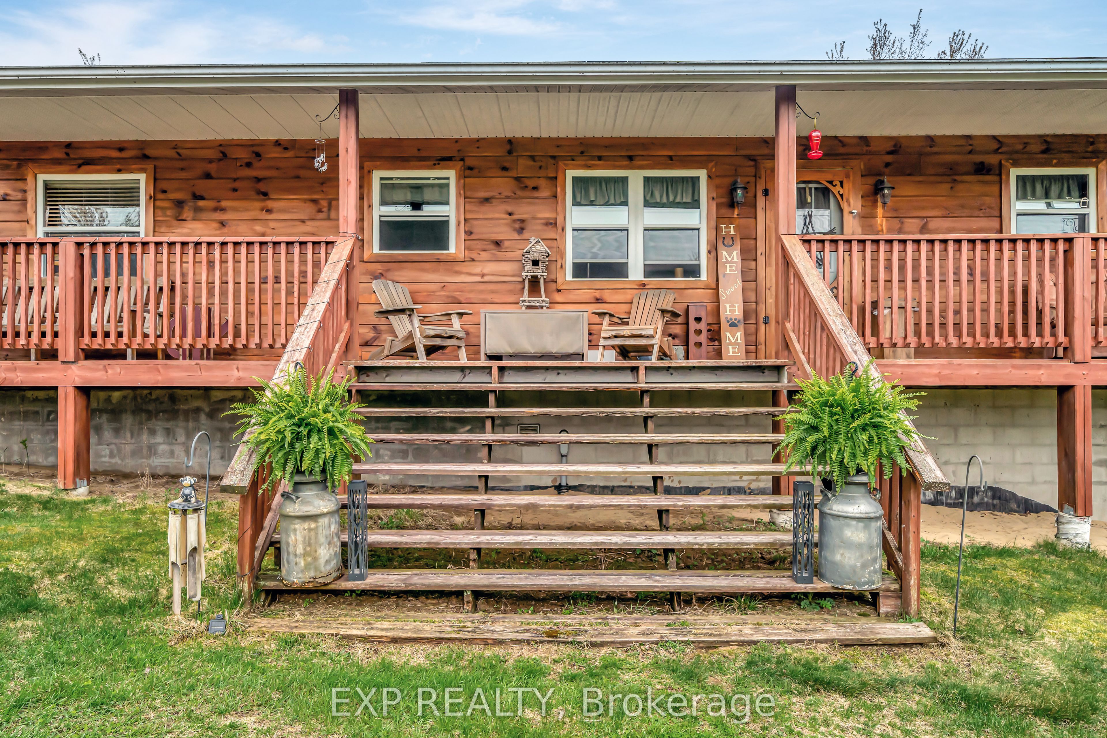 1469 Queensborough Road, Tweed Elzevir (Twp)