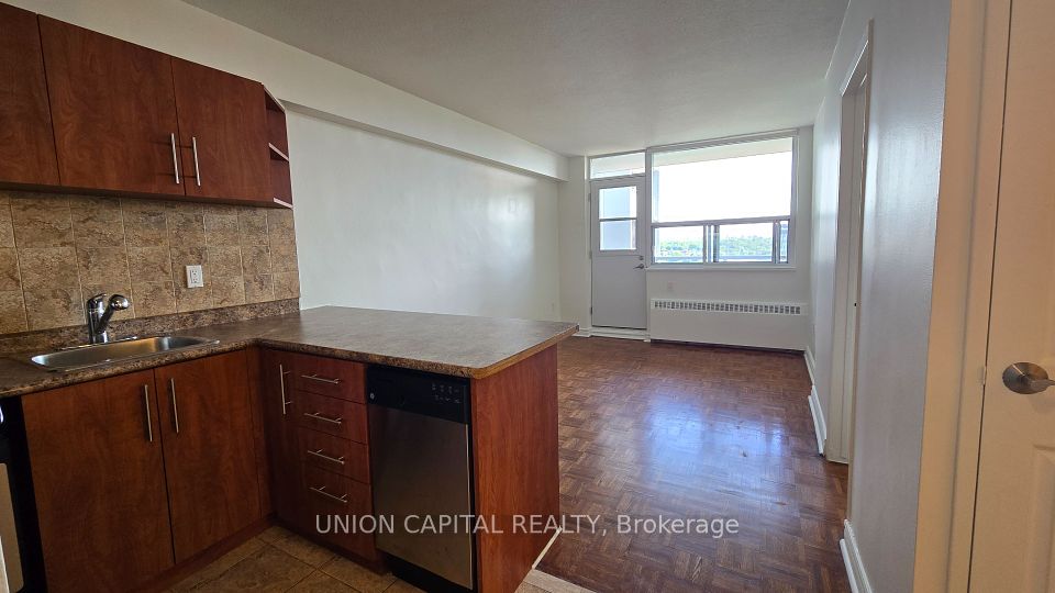 230 Oak