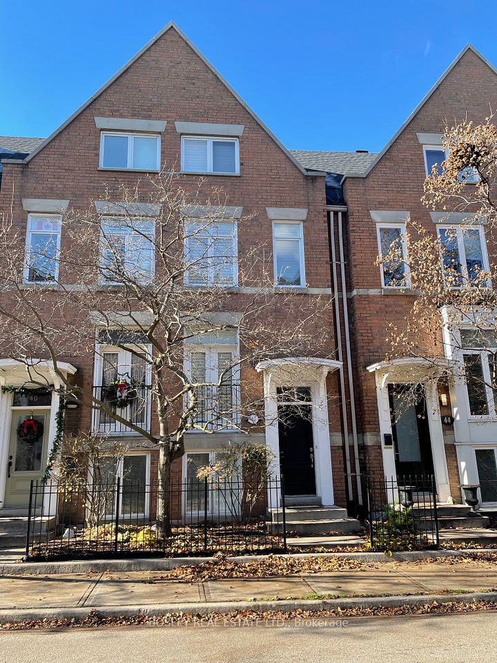 42 East York