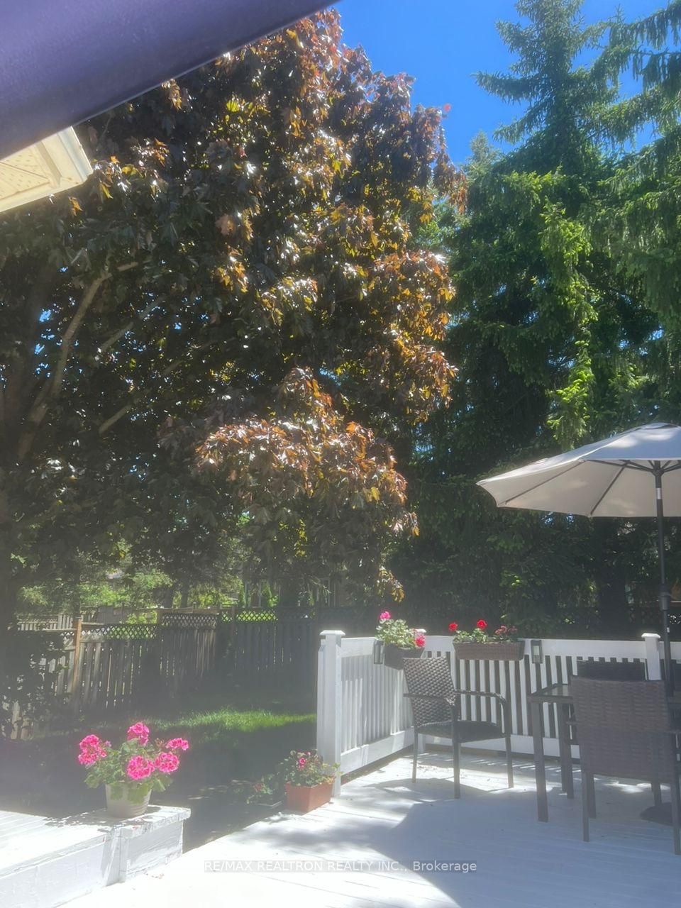 3 Pinehurst Court
