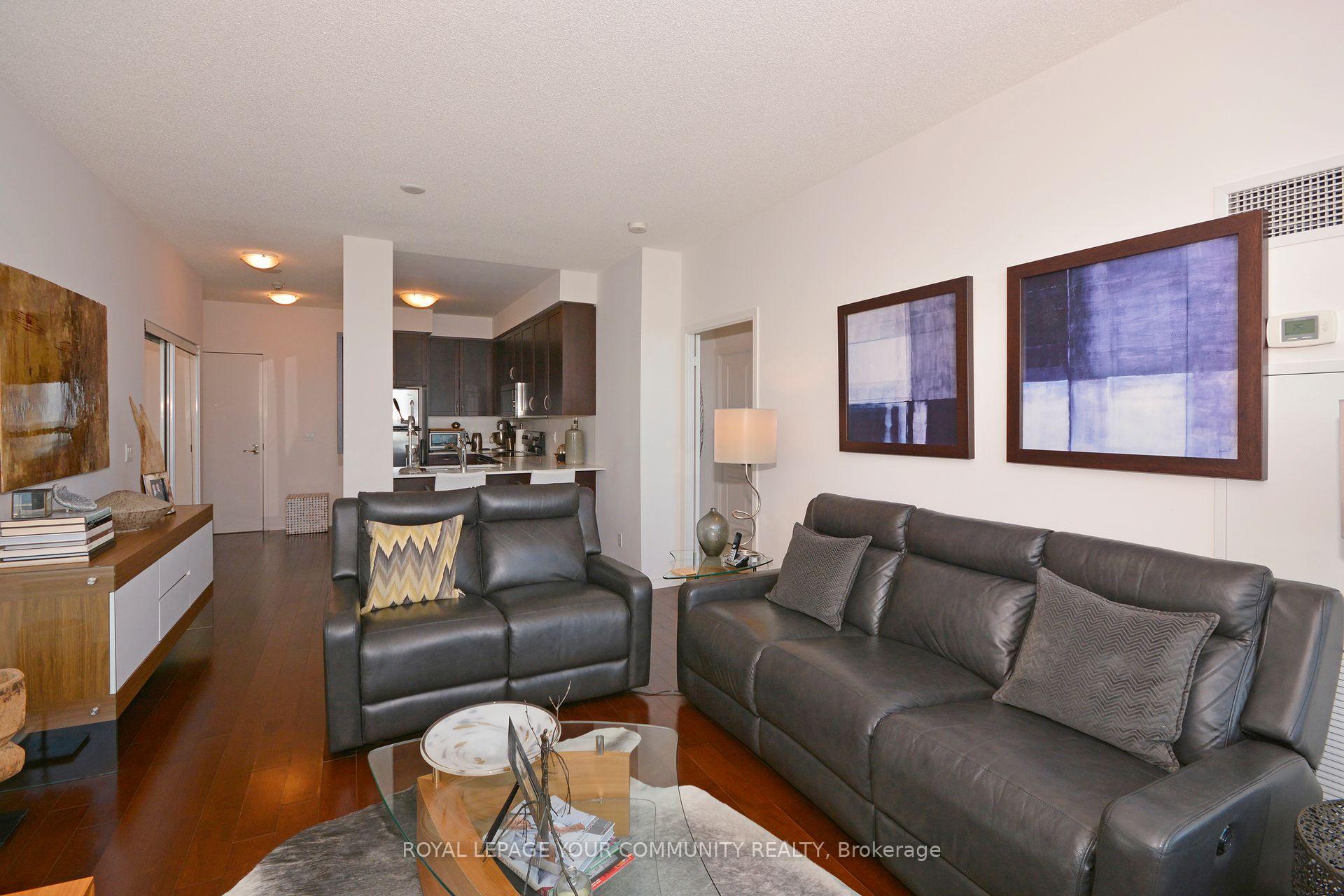 3 Bedrooms Condo at 2230 Lake Shore, Toronto For sale
