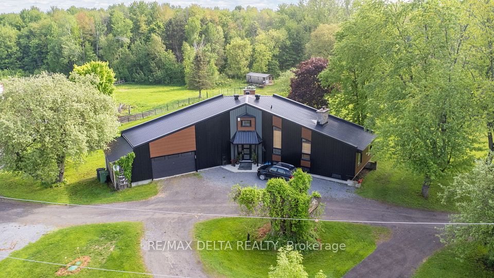 3631 Concession 2
