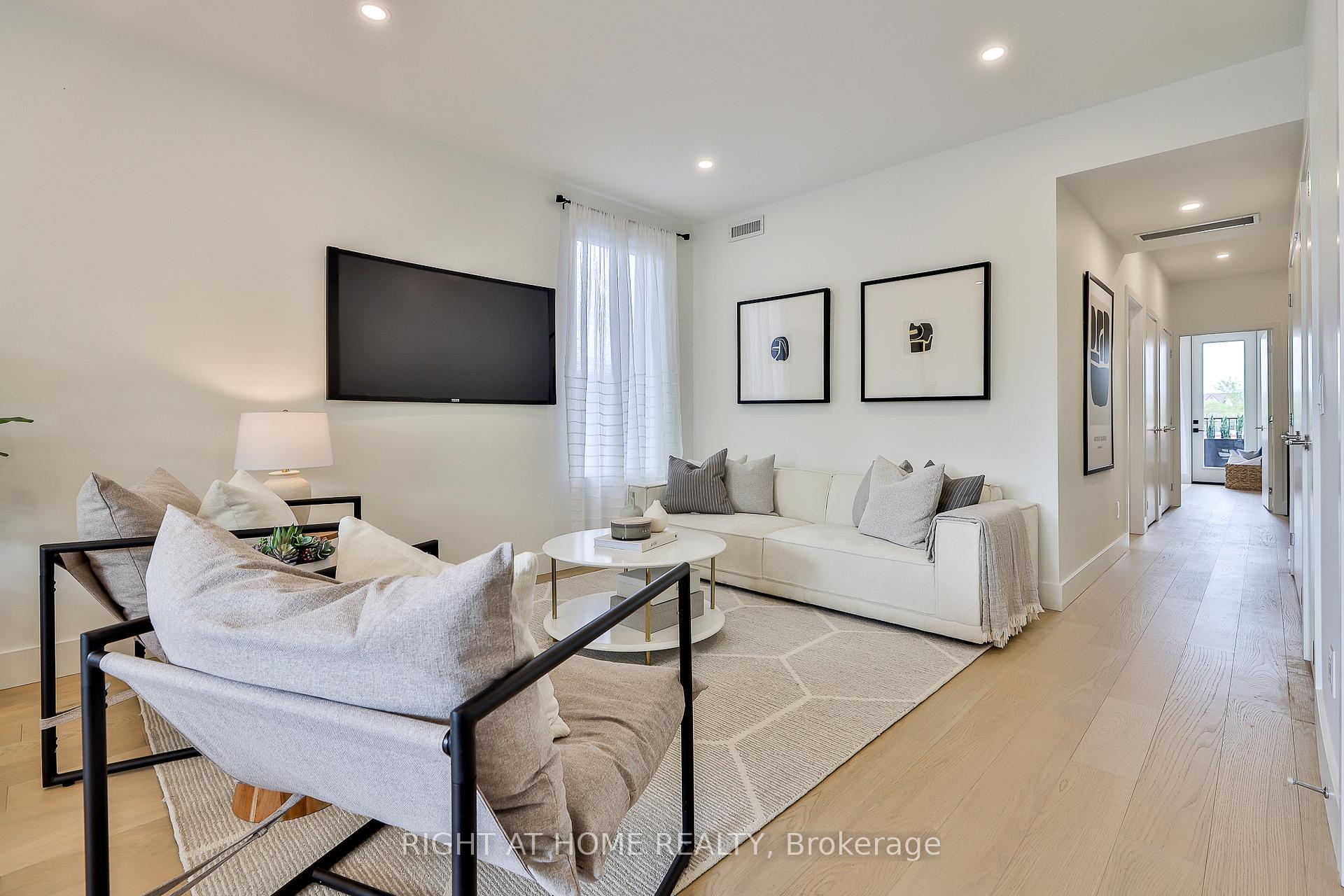 2 Bedrooms Condo at 2343 Gerrard, Toronto For sale