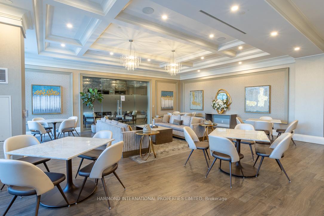 4 Bedrooms Condo at 20 Gatineau,  Vaughan For sale