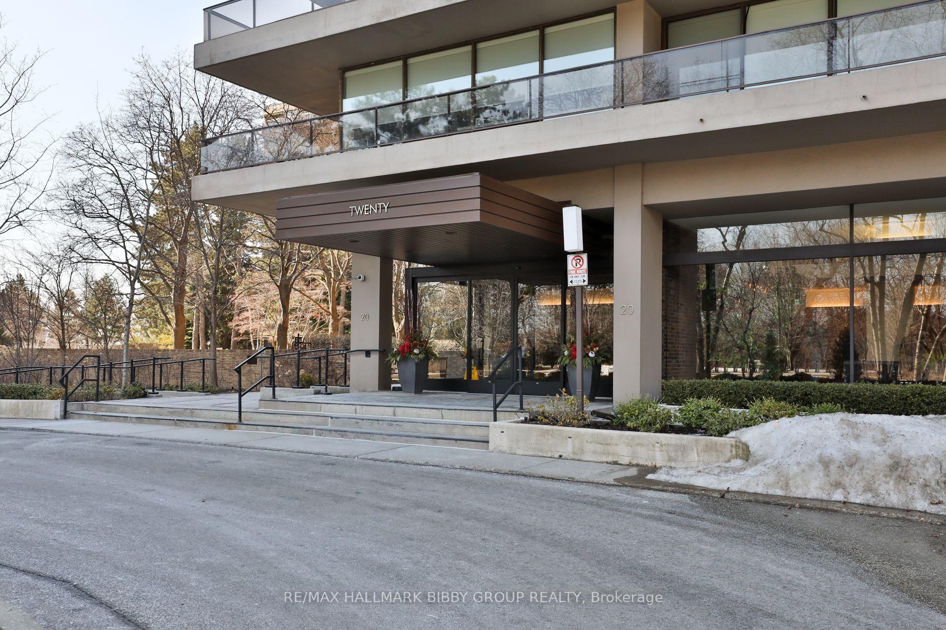 2 Bedrooms Co-op at 20 Avoca, Toronto For sale