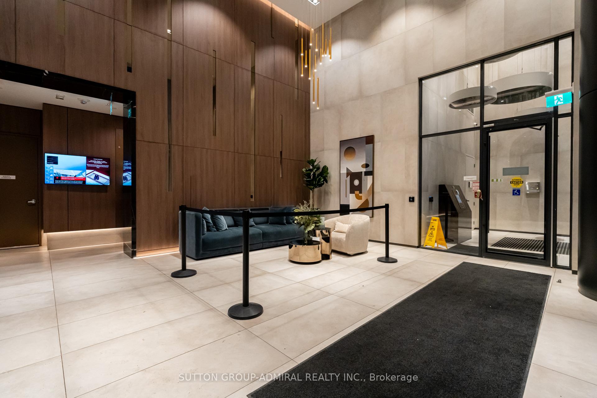 2 Bedrooms Condo at 55 Mercer,  Toronto For sale