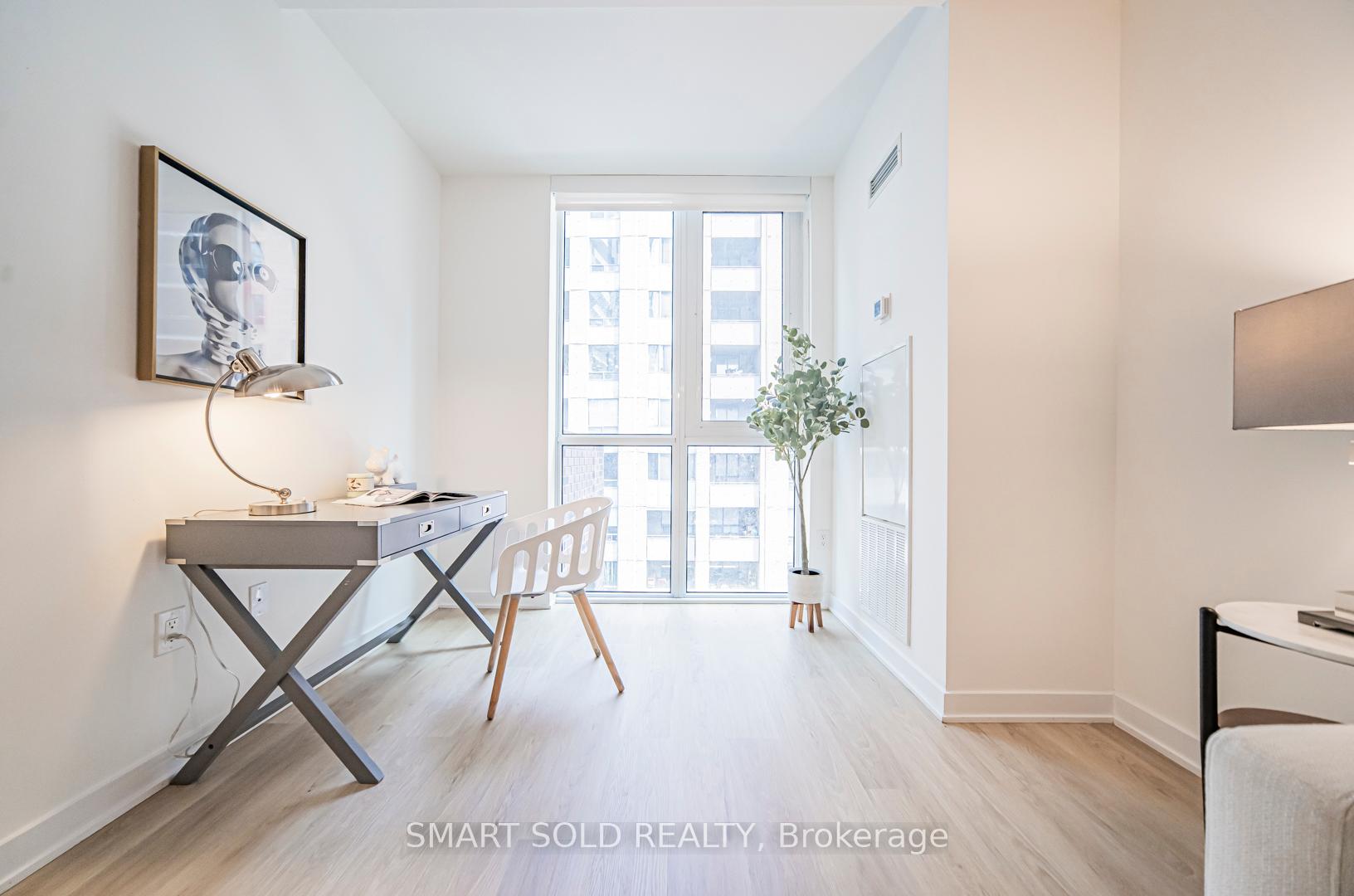 2 Bedrooms Condo at 100 Dalhousie, Toronto For sale