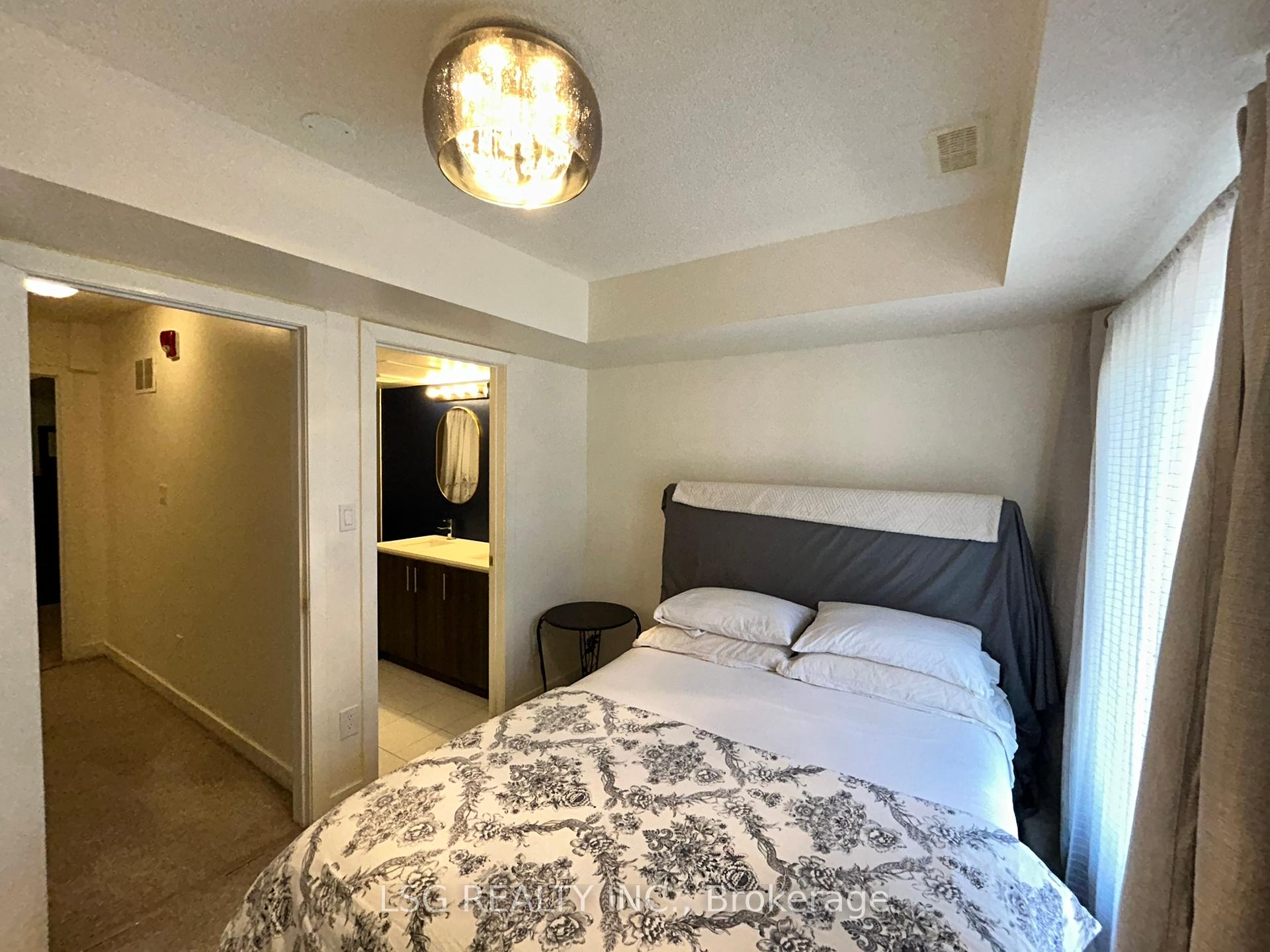 4 Bedrooms Condo at 2059 Weston, Toronto For sale