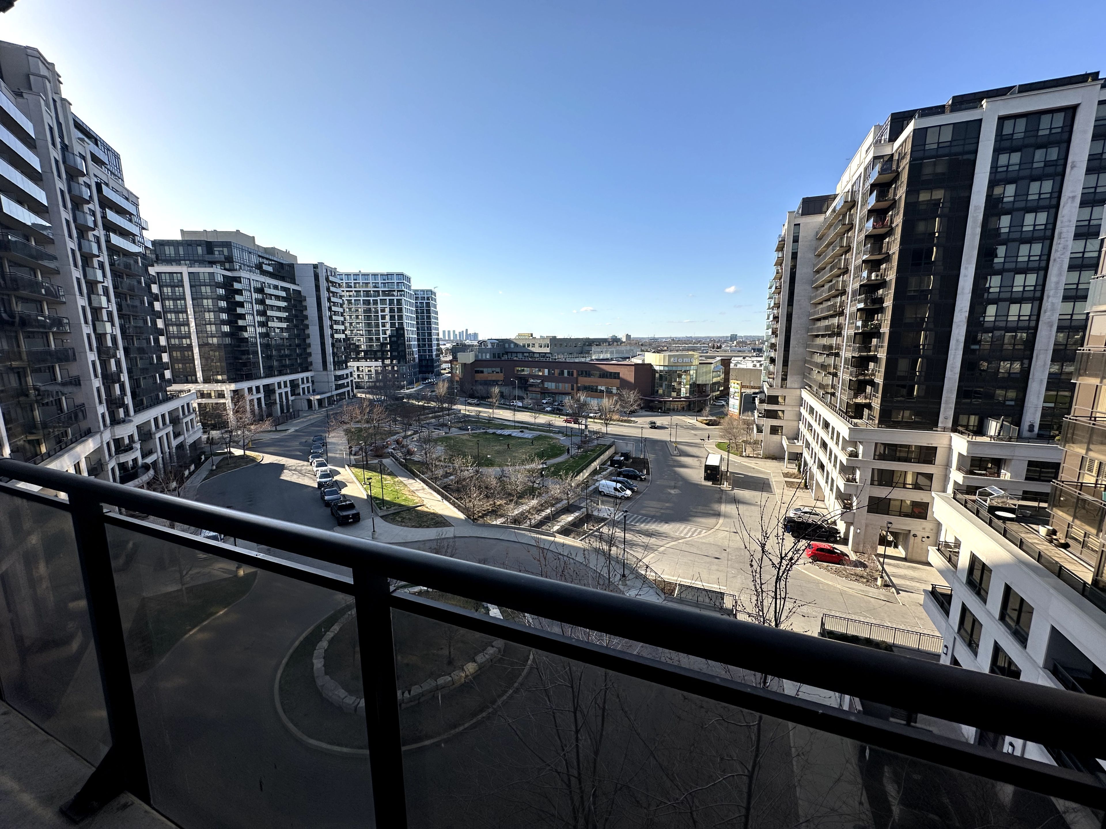 1060 Sheppard Avenue W 719