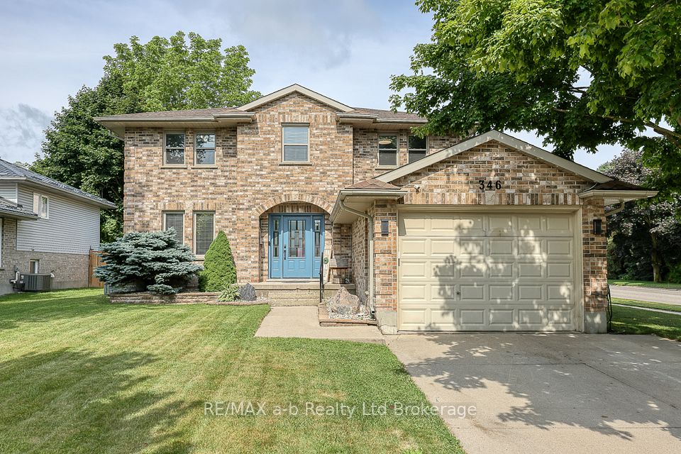 346 Riverview