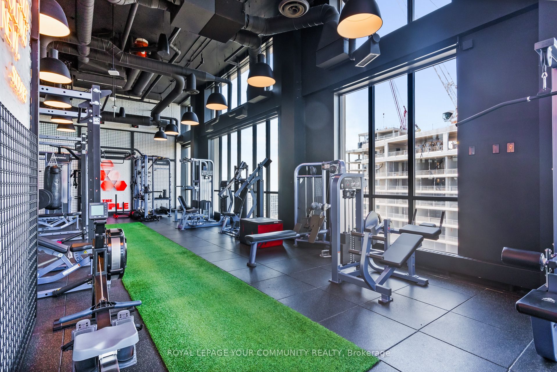 200 Redpath Avenue, #3306