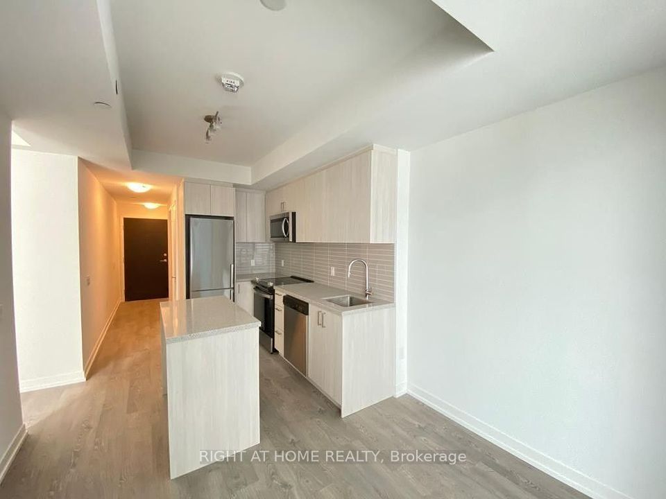#510 - 3 Rosewater Street, Richmond Hill, ON L4C 5T6