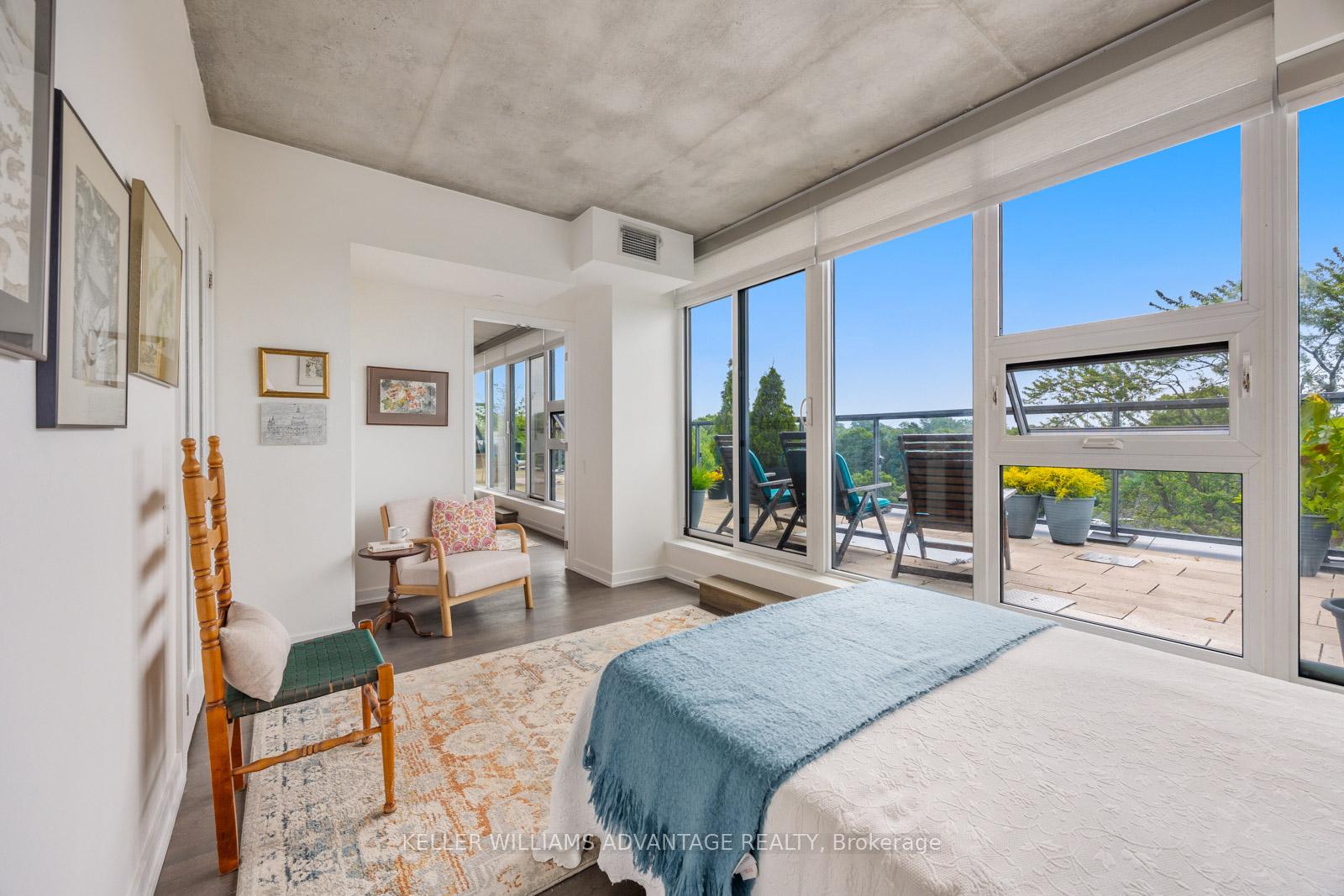 2 Bedrooms Condo at 60 Haslett, Toronto For sale