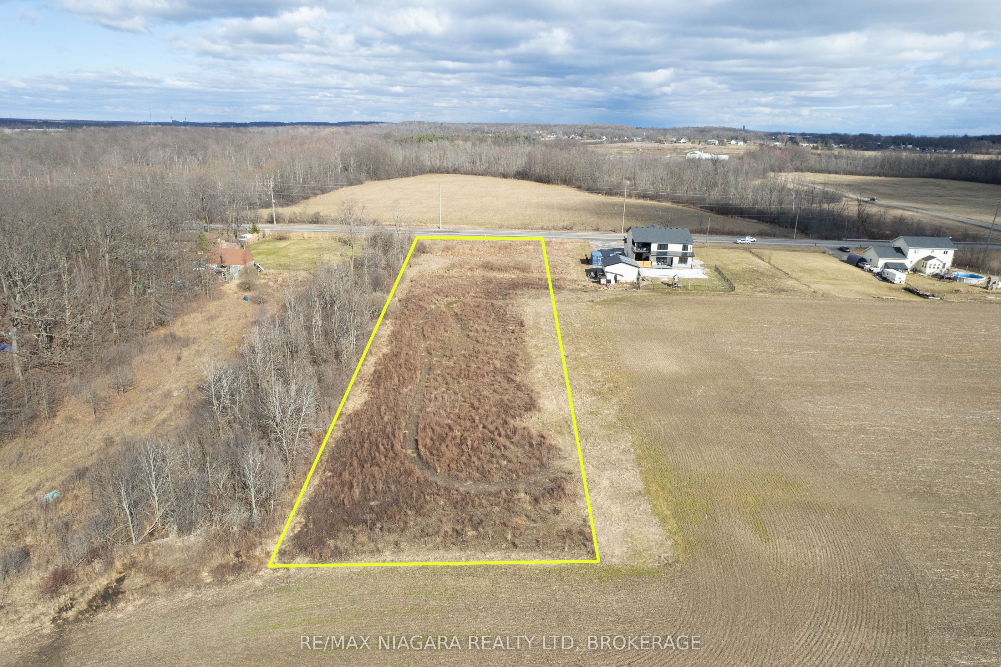 1577 Stevensville Road, Fort Erie, ON L0S 1S0