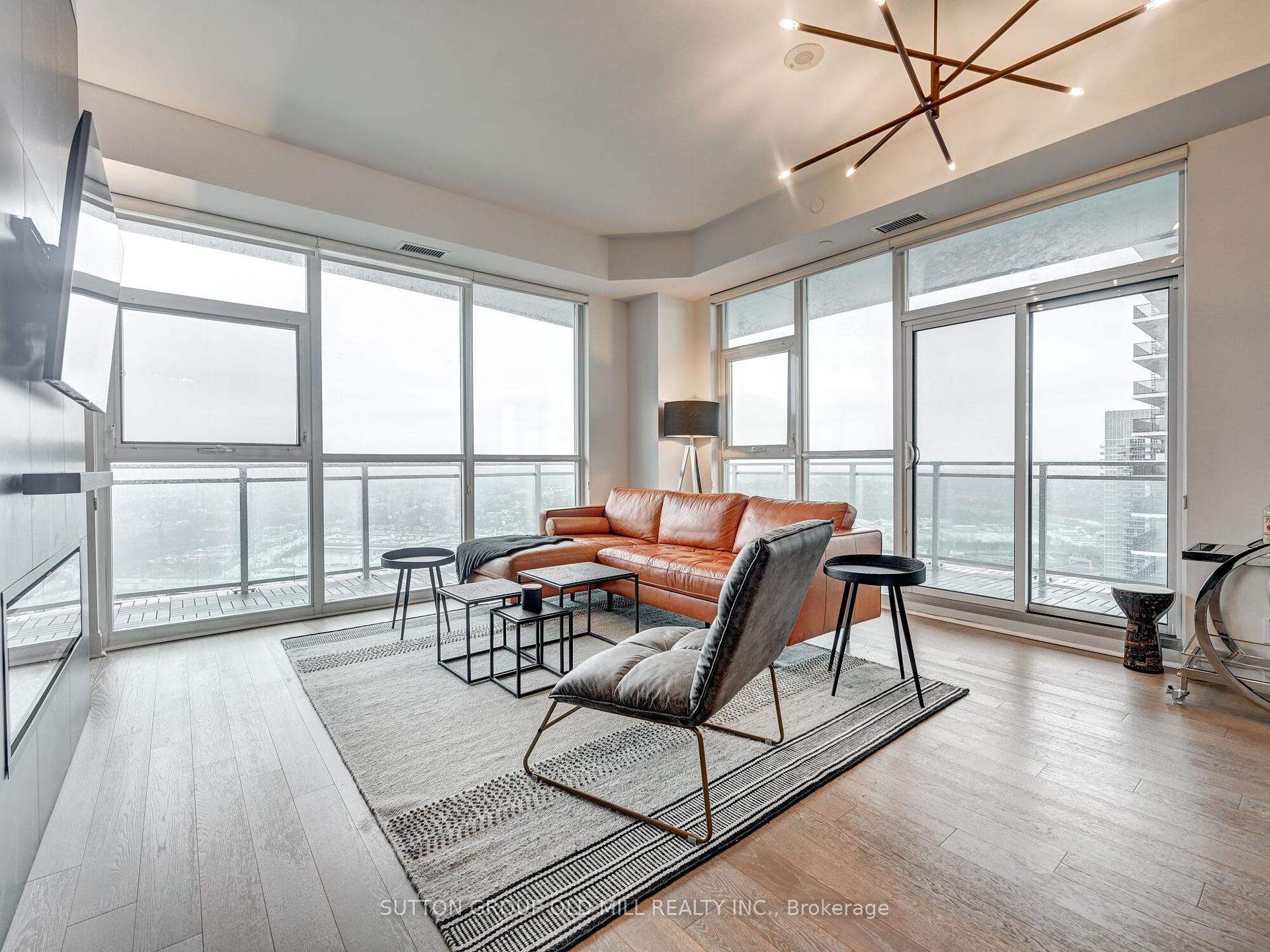 2 Bedrooms Condo at 33 Shore Breeze, Toronto For sale