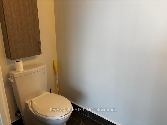 3 Bedrooms Condo at 2799 Kingston,  Toronto For sale
