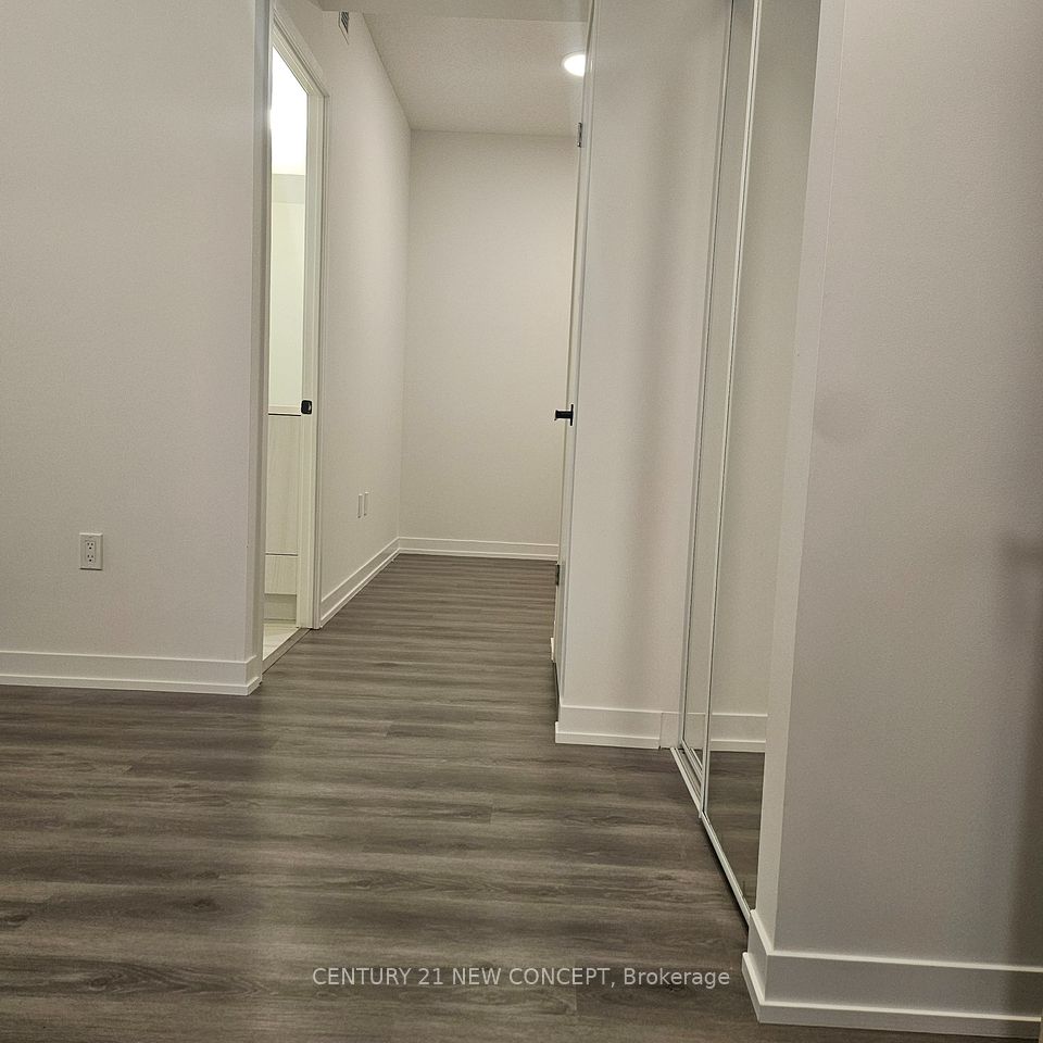 https://trreb-image.ampre.ca/PJ0iZQEjt4AdUQZKy-DJciR7xoqUXPTsk4_qLlX1E5k/rs:fit:960:960/wm:.5:so:0:50:.4/wmsh:10/wmt:PHNwYW4gZm9yZWdyb3VuZD0nd2hpdGUnIGZvbnQ9JzY4Jz5DRU5UVVJZIDIxIE5FVyBDT05DRVBULCBCcm9rZXJhZ2U8L3NwYW4-/cb:20250329151733/L3RycmViL2xpc3RpbmdzLzQwLzgyLzg2Lzc1L3AvYzIyMDk4MDYtYmM0ZS00YzAyLWJiZTItMjFkMThlOWU5NjM2LmpwZw.jpg