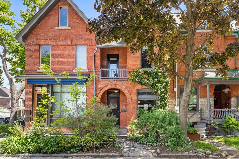 159 Sorauren Avenue, Toronto, ON M6R 2E6